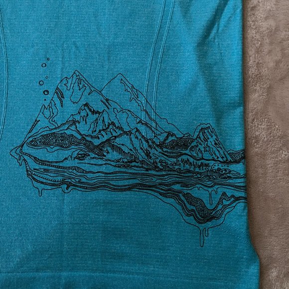 Lululemon SeaWheeze Swiftly Tank Top - Picture 3 of 9